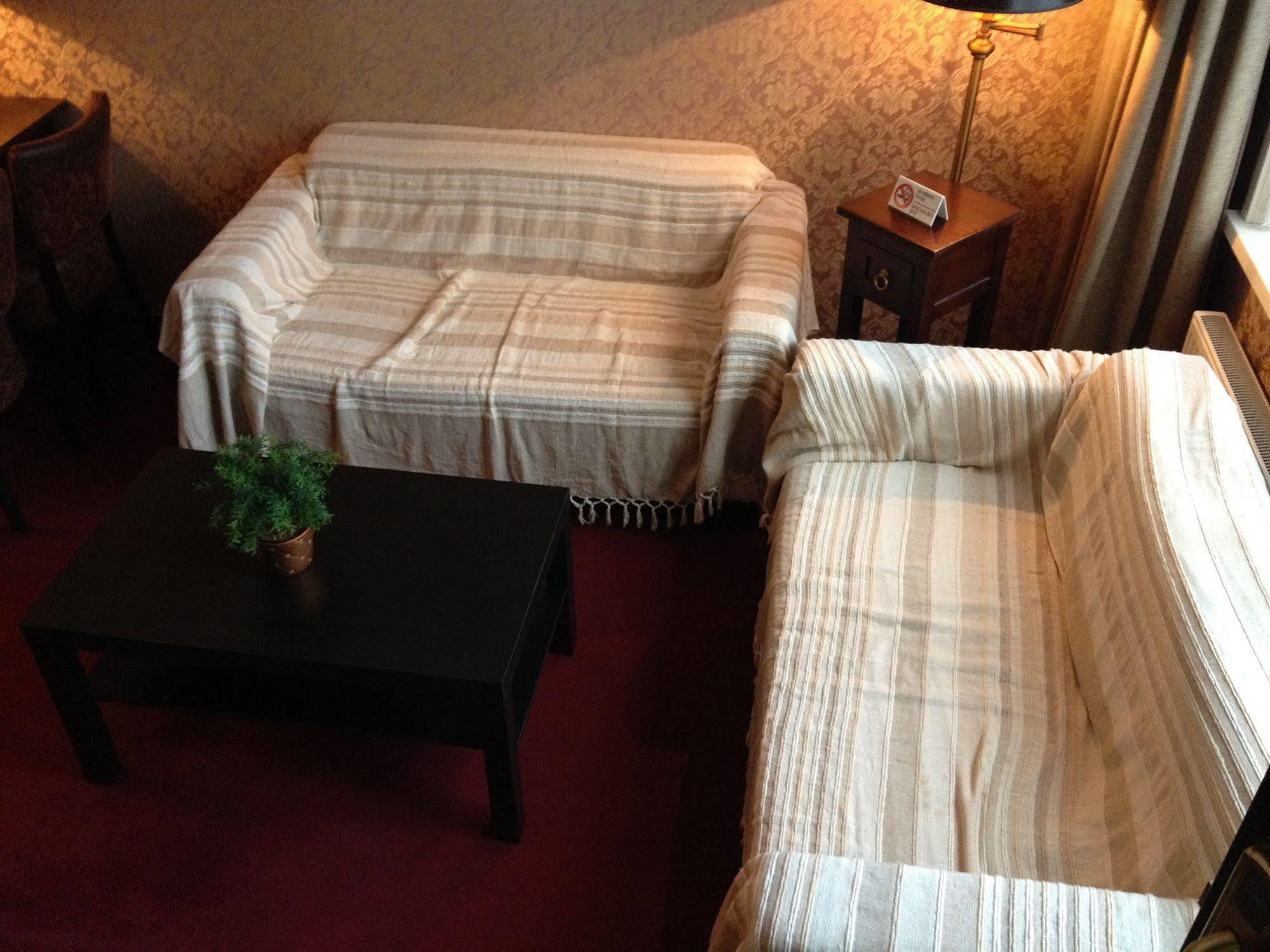 Amsterdam Village Hotel ภายนอก รูปภาพ